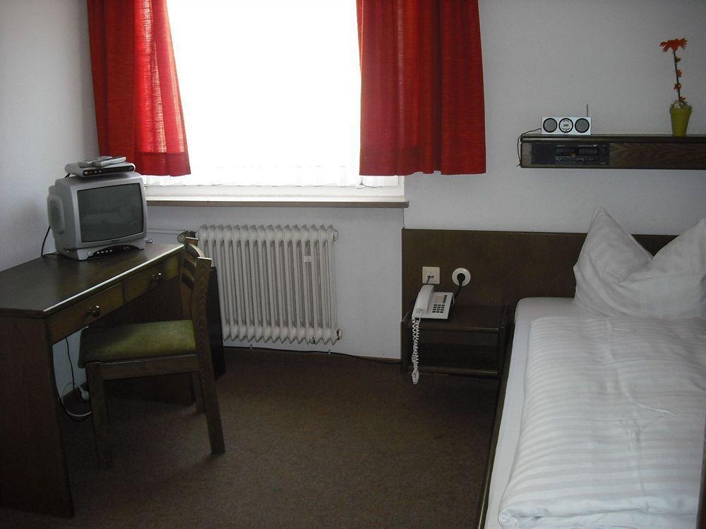 Hotel Wiesbadener Hof Stuttgart Eksteriør billede