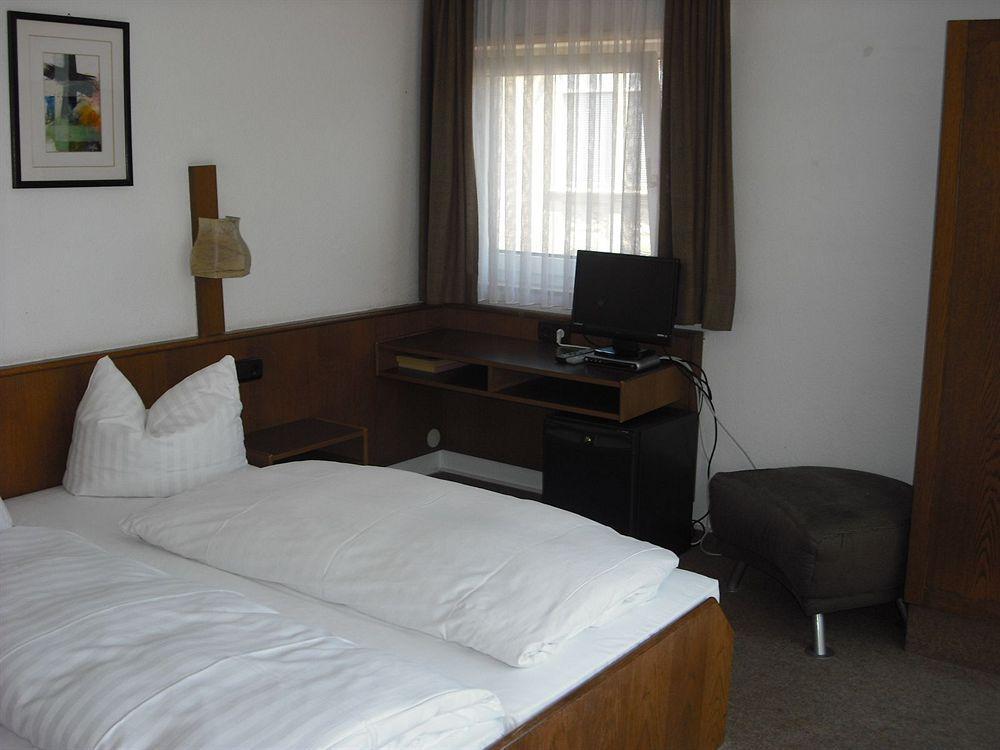 Hotel Wiesbadener Hof Stuttgart Eksteriør billede